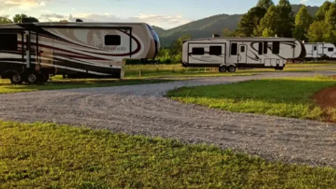 30/50 Amp Back-in Full Hookup RV Site — image 1 of 3