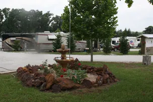 Pittsburg RV Park & Resort – photo 3