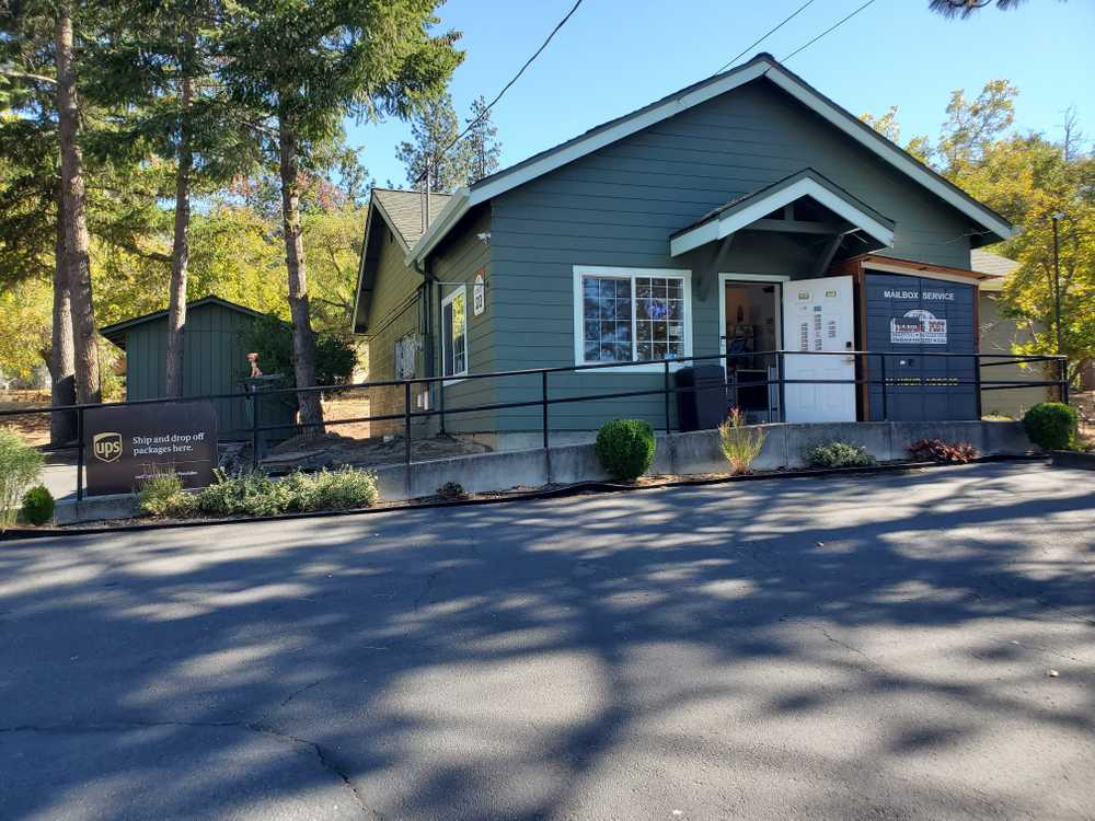 Ryan's Outpost, Jacksonville, Oregon - Main Photo