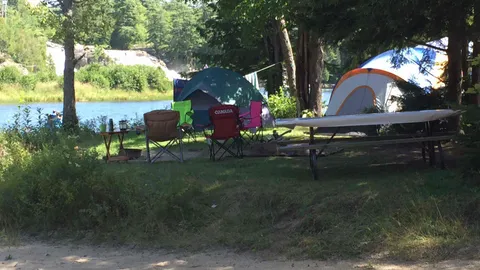 Beachfront Tent — image 2 of 29