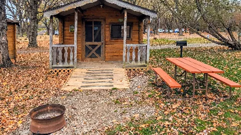 1 Room Rustic Cabin — image 1 of 1