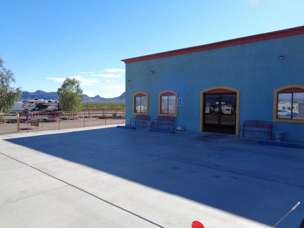 Settlin' Inn RV Park - Photo 3