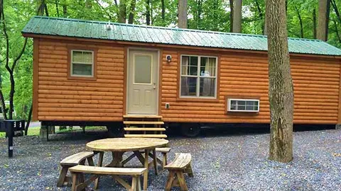 Deluxe Cottage — image 1 of 4