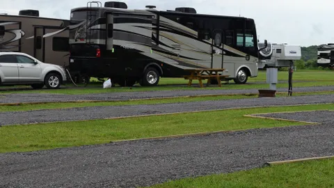 Pull Through RV Site — image 2 of 3