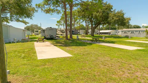 Premium Full Hookup RV Site — image 1 of 2