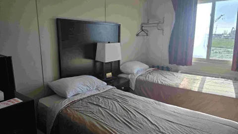 Twin (2) Room — image 1 of 3