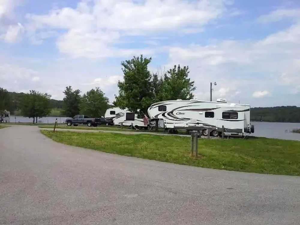 Pikes Ridge Campground - Columbia, KY - Photo 3