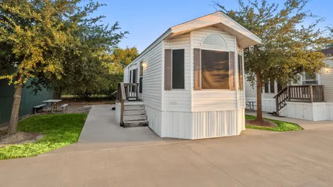 1 Bedroom Park Model — image 1 of 1