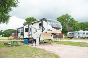 Yogi Bear's Jellystone Park™ Camp-Resort: Fredericksburg – photo 3