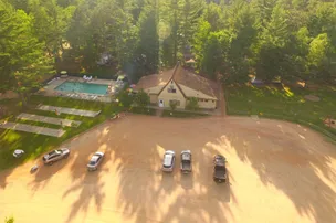 Chain O' Lakes Camping Resort – photo 3