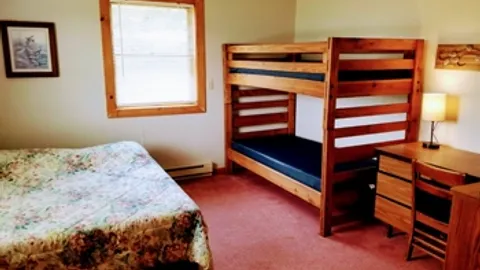 Spruce Lodge — image 2 of 3