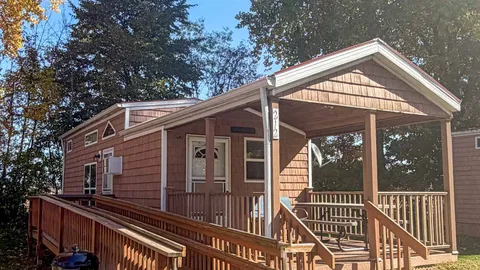 Large Cottage — image 1 of 1