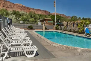Sun Outdoors Moab Downtown – photo 2