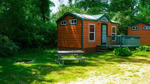 Studio Lodge w/ Bathroom — image 1 of 3