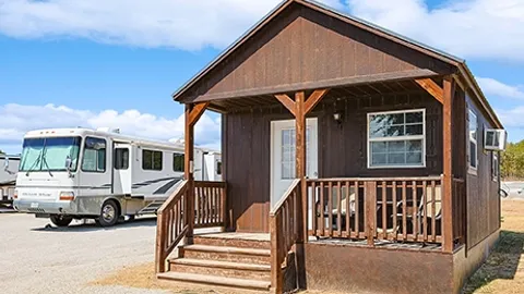 Premium Cabin 1 — image 1 of 4