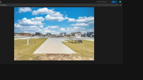 Deluxe Site FF-142 — image 2 of 3