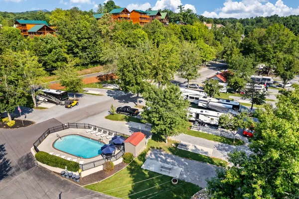 Creekside RV Park - Pigeon Forge, TN campground