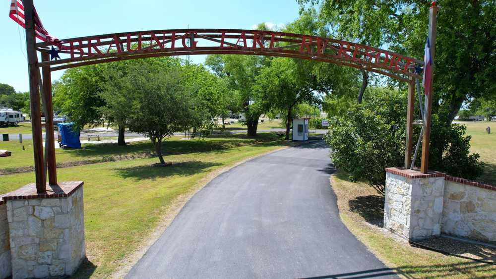Braunig Lake RV Resort - Photo 3