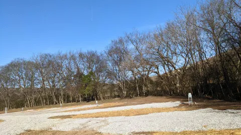 Standard Full Hookup RV Site — image 2 of 3