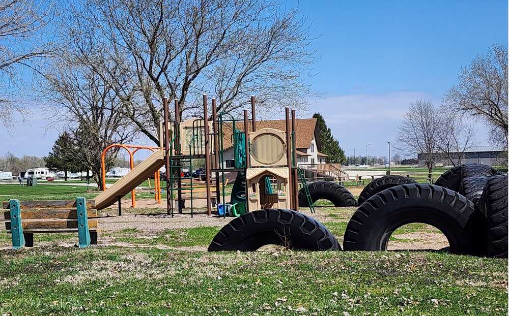 Colona Scott Family Park - Colona, IL - Photo 3