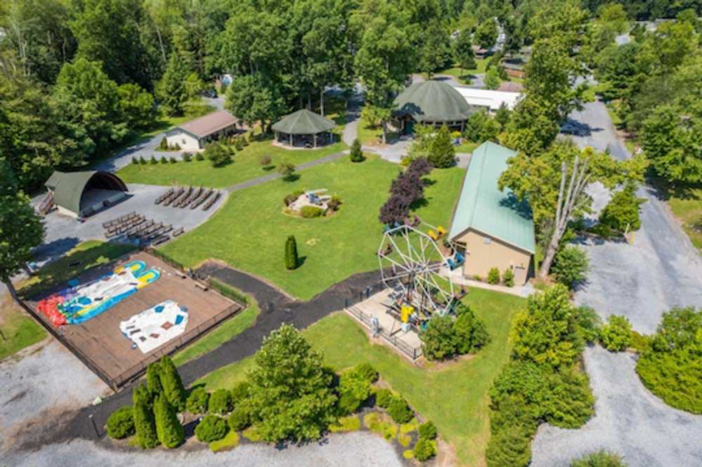 Twin Grove RV Resort & Cottages - Photo 3