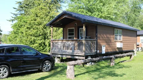 Cabin Sleeps 6 — image 1 of 8