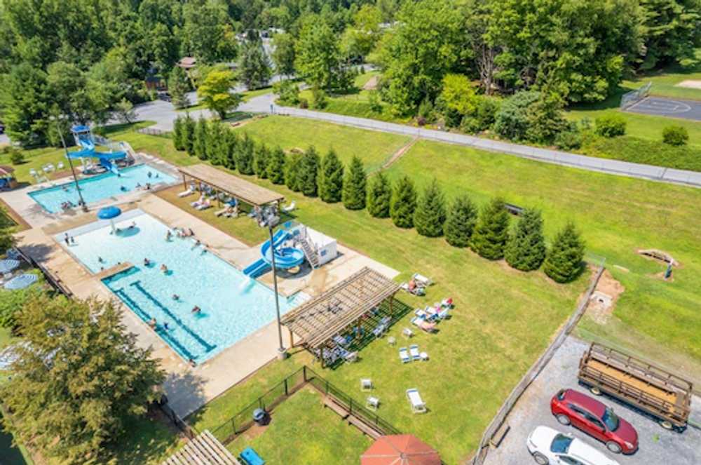 Twin Grove RV Resort & Cottages - Main Photo