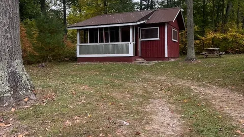 Directors Cabin — image 1 of 6