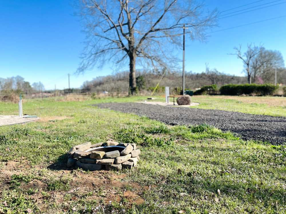 Deuce RV Park, Broken Bow, Oklahoma - Photo 2