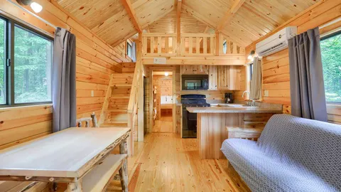 Trailblazer Cabin — image 2 of 14
