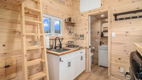 SLV - TH#15 - Tiny Home#15 — image 2 of 10