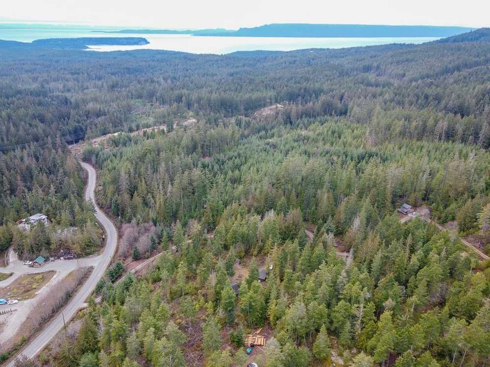 Mid-Coast RV Park, Halfmoon Bay, British Columbia - Photo 3