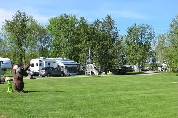 Riverside Camping & RV Resort, LLC – photo 1