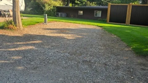 30 amp Standard RV Site - NO 5th Wheel or Travel Trailers — image 1 of 7