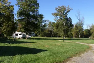 Walmar Manor Campground – photo 3