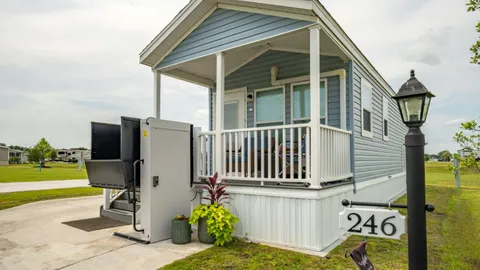 Standard Vacation Rental (AO) — image 2 of 2