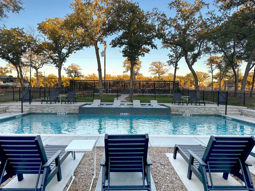 Starry Night RV Resort, Fort Worth, Texas - Photo 2