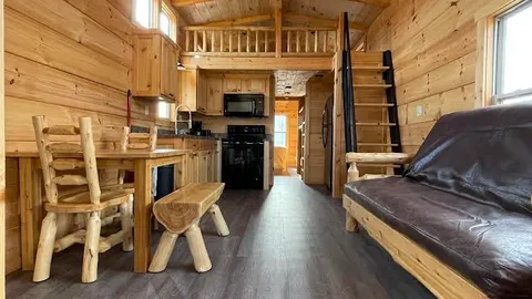 Lookout Loft Cabin — image 2 of 12