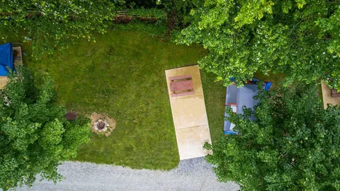 Preferred Standard Tent/Pop-Up Site — image 7 of 7