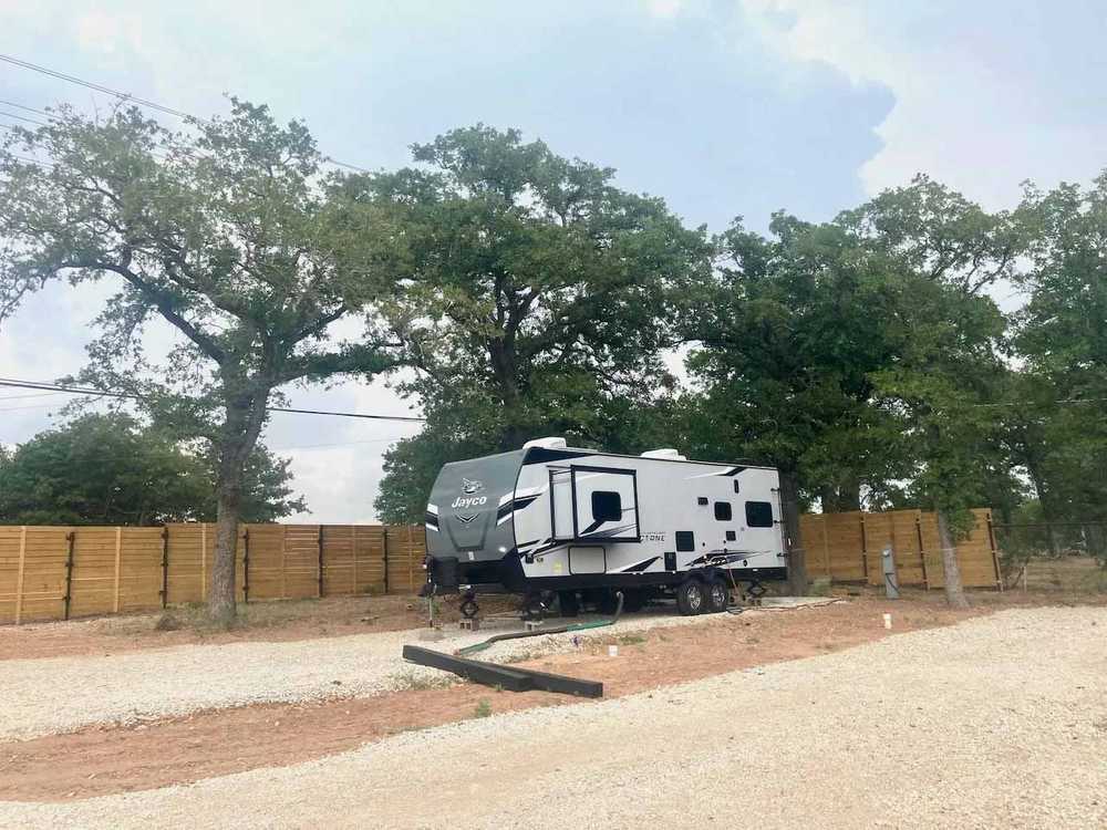 Austin Oaks RV Park - Buda, Buda, Texas - Photo 4