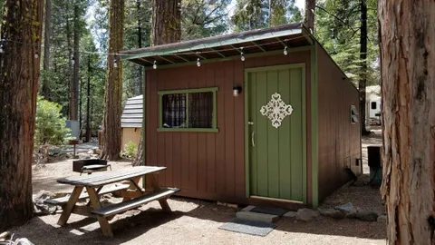 Large Cabin — image 3 of 3