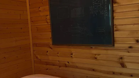 Riverside Village: Two Bedroom Cabin (Riverview) — image 8 of 8