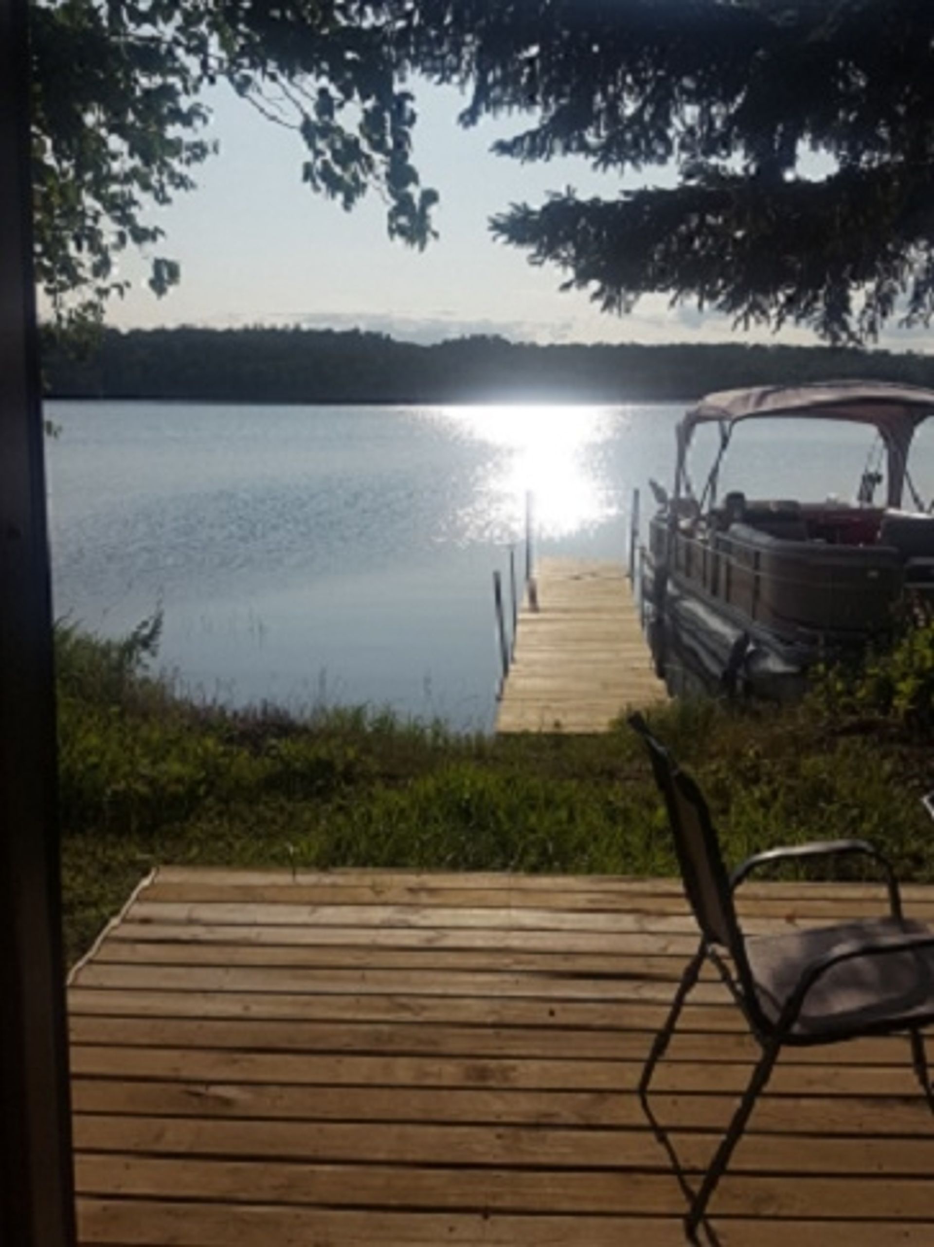 The Lounge on Big Lake Shores - Cloquet