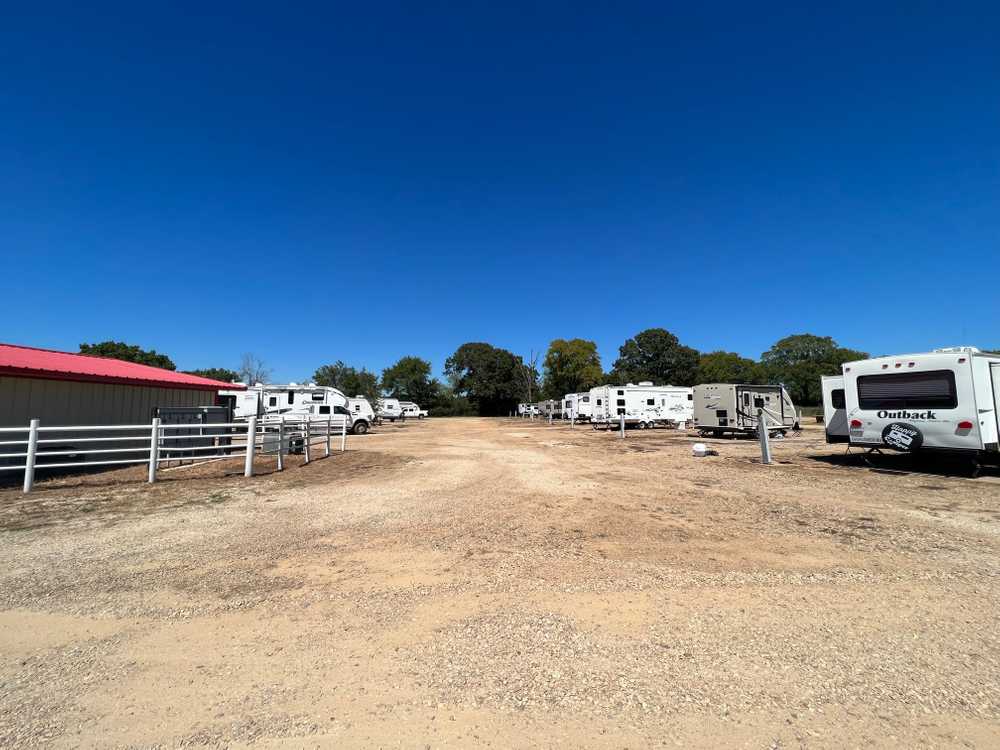 Peaceful Home RV Park, Valliant, Oklahoma - Photo 5