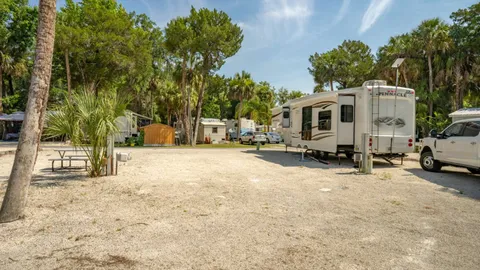 Elite Full Hookup Pull-Through RV Site — image 2 of 5