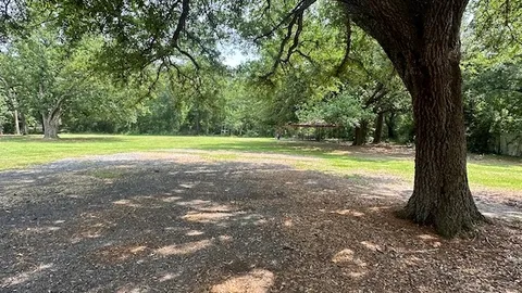 RV Back-In Site — image 11 of 11