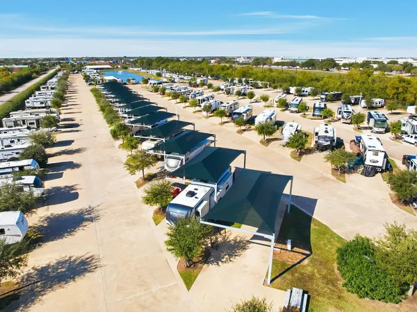 Highway 6 RV Resort campground