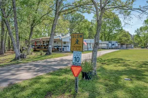 Kervins RV Park – photo 3