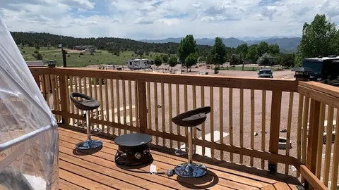 Glamping — image 2 of 7
