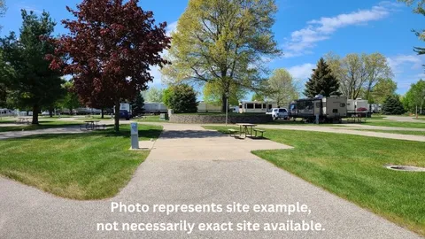 200's/300's Super Site - Pull Thru — image 3 of 3